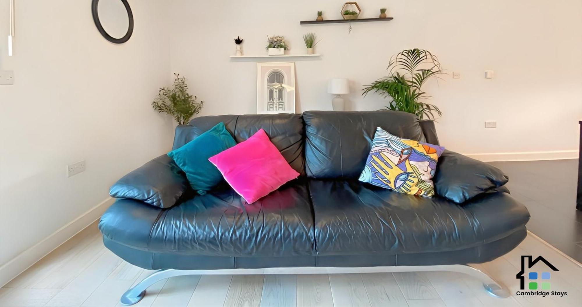 Cambridge Stays - Apartment At Addenbrooke Hospital And Bio Campus - Free Private Parking מראה חיצוני תמונה